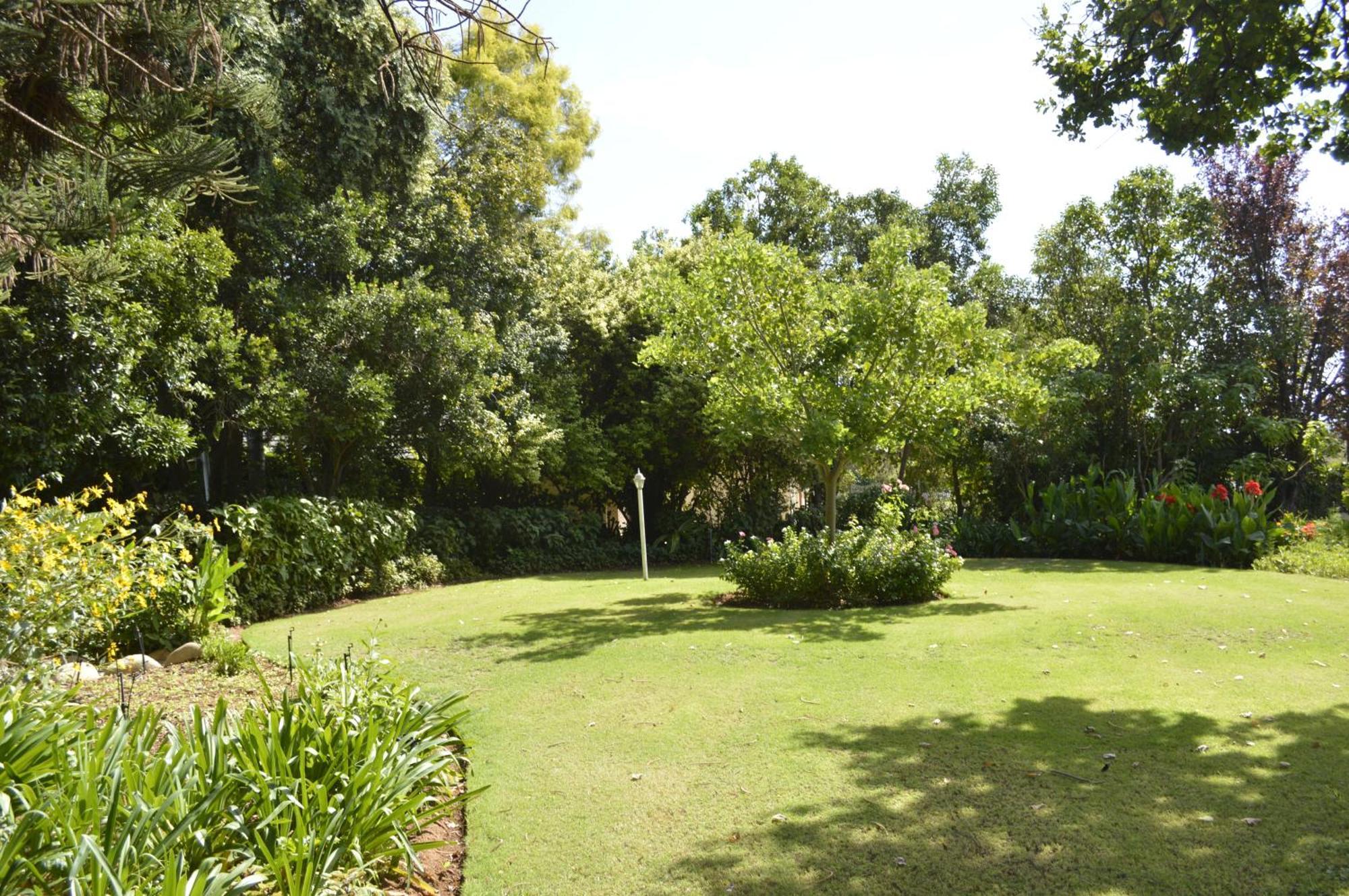 Adley House Bed & Breakfast เอาท์สโฮร์น ภายนอก รูปภาพ