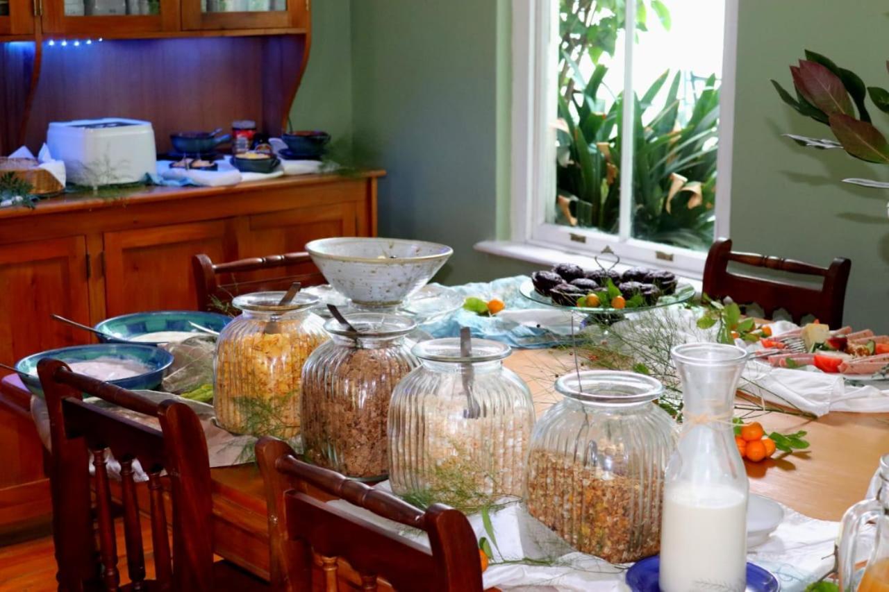 Adley House Bed & Breakfast เอาท์สโฮร์น ภายนอก รูปภาพ